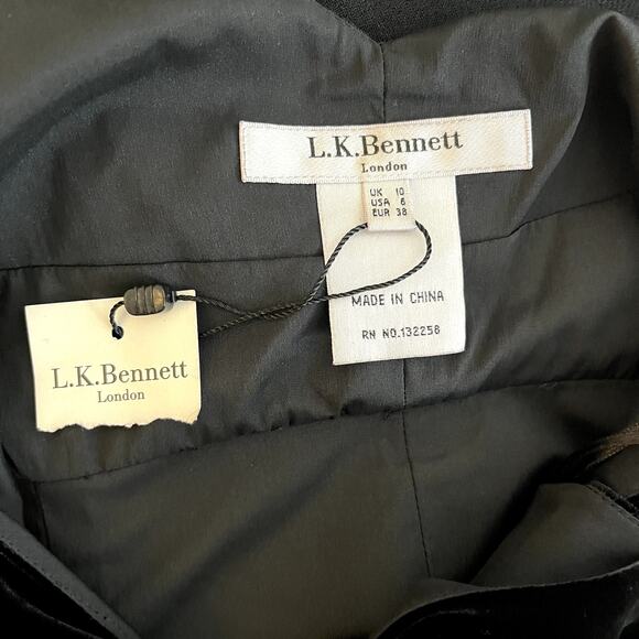 L.K. Bennett Black V-Neck Velvet Dress LBD NEW NWT Size US 6 C2-23 - Picture 7 of 10